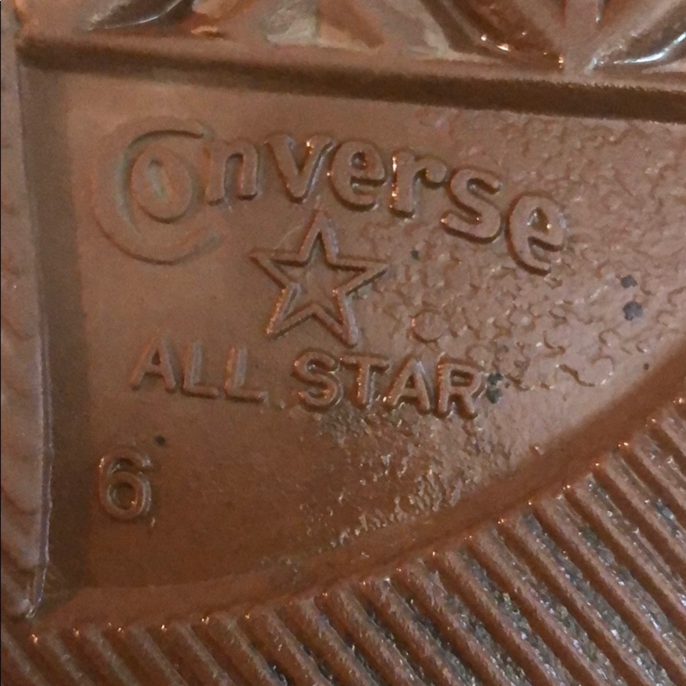 ⭐️ Yellow Converse All Stars ⭐️ - Picture 6 of 7